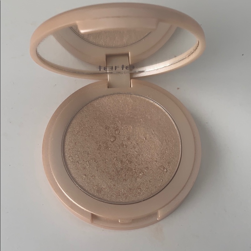 Tarte Exposed Highlight